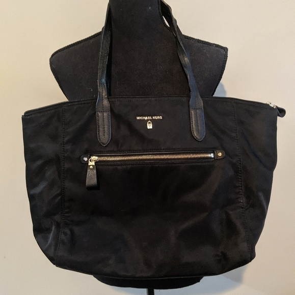 Michael Kors nylon tote - Picture 1 of 4
